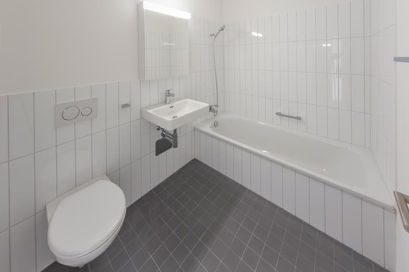 Nasszelle mit Bad