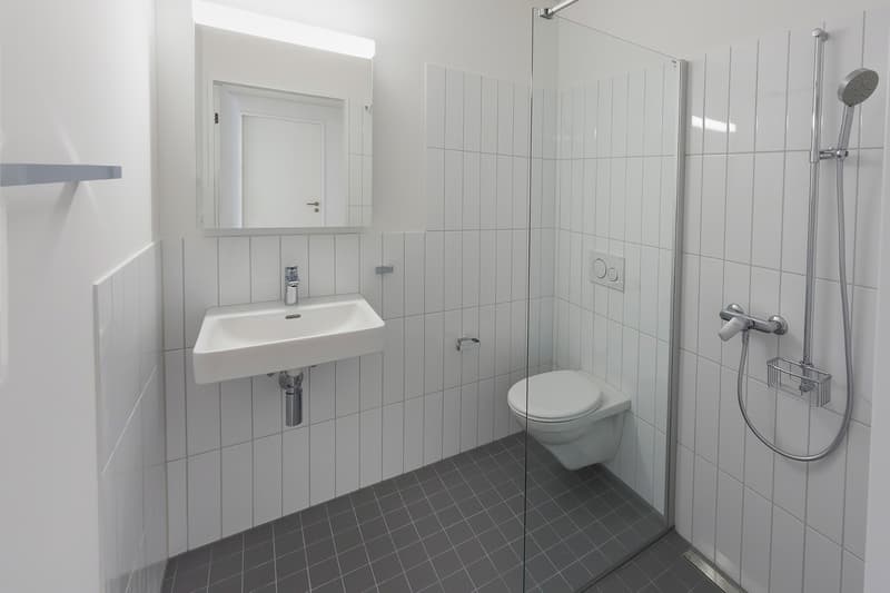 Nasszelle mit Dusche