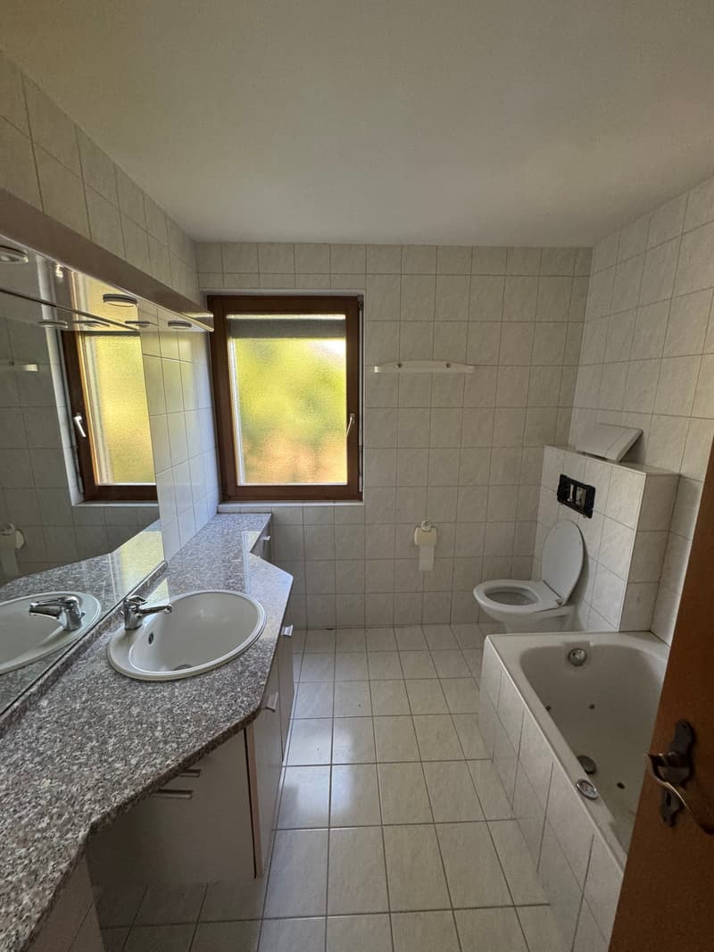 Villa avec terrain à bâtir et grange – Quartier Plantzette, Sierre (28)