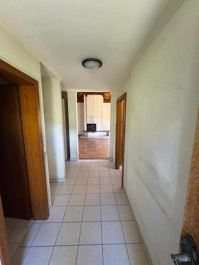 Villa avec terrain à bâtir et grange – Quartier Plantzette, Sierre (34)