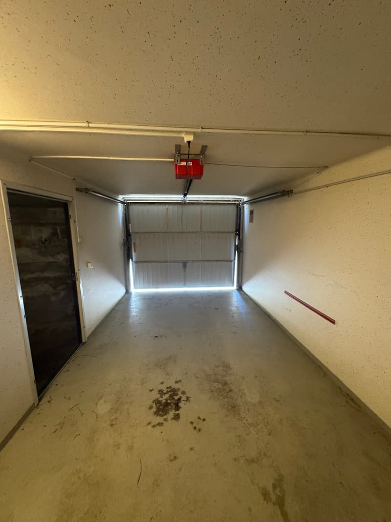 Villa avec terrain à bâtir et grange – Quartier Plantzette, Sierre (26)