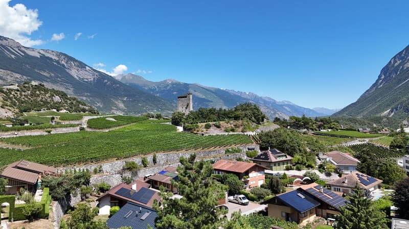 Villa avec terrain à bâtir et grange – Quartier Plantzette, Sierre (12)