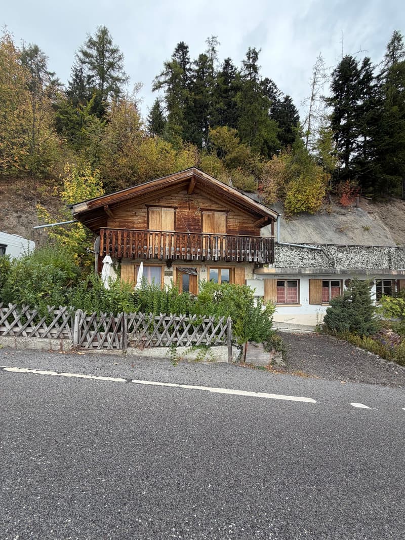 Chalet chaleureux de 4,5 pièces avec vue et garage à Chamoson (10)