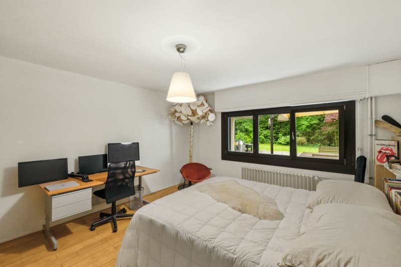 Luxe et nature à deux pas du centre - Villa privative contemporaine à Grand-Lancy (25)