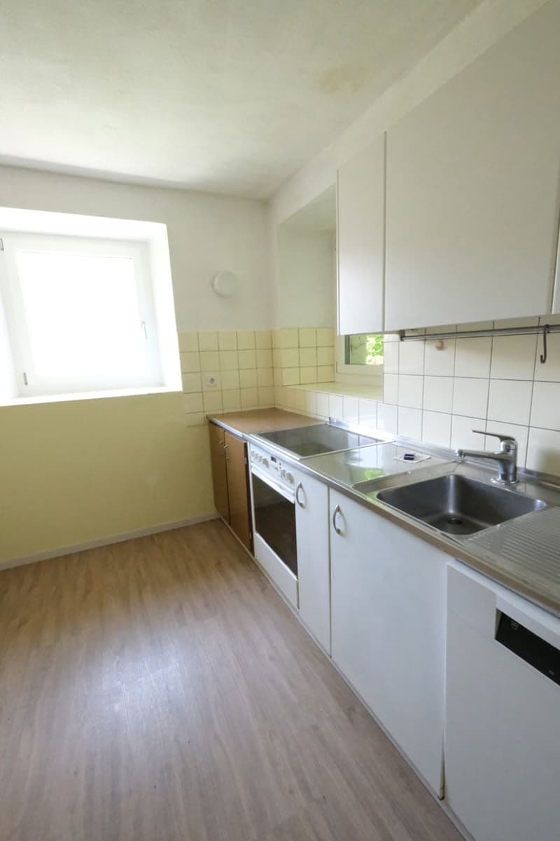 Das grosse Dreifamilienhaus in Schluein bei Ilanz/Glion (7)