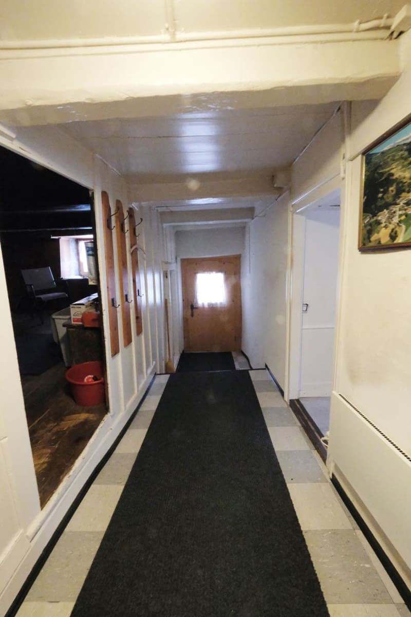 Das grosse Wohnhaus mit Stall in Schluein bei Ilanz/Glion (10)