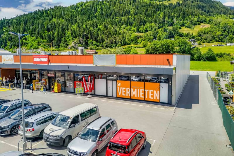 Die sehr attraktive Ladenfläche an stark frequentiertem Einkaufszentrum (1)