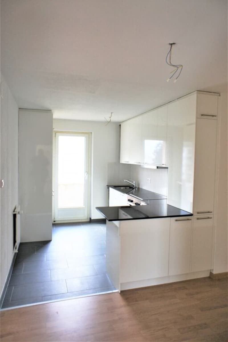 Top-modern und gemütlicher Balkon mit Bergsicht! (3)