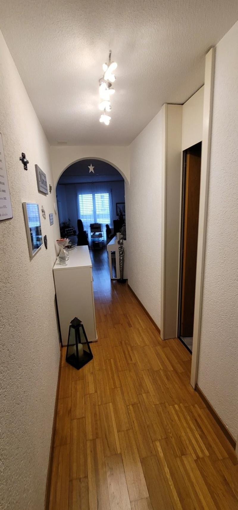 Grosszügig, hell und an top zentraler Lage! (3)