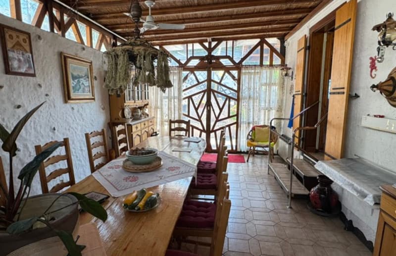Maison individuelle de 8 pièces et 5 garages (vente à terme à 5 ans) (10)