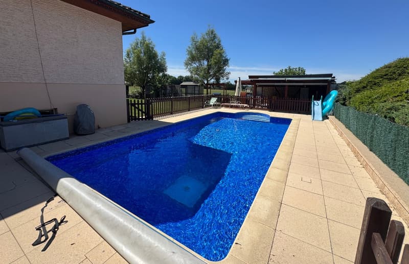 Villa 8 pièces en viager occupé sans rente – piscine et jardin – Vernier (GE) (10)