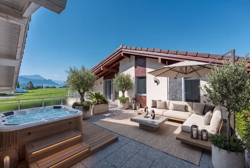 Terrasse mit Whirlpool