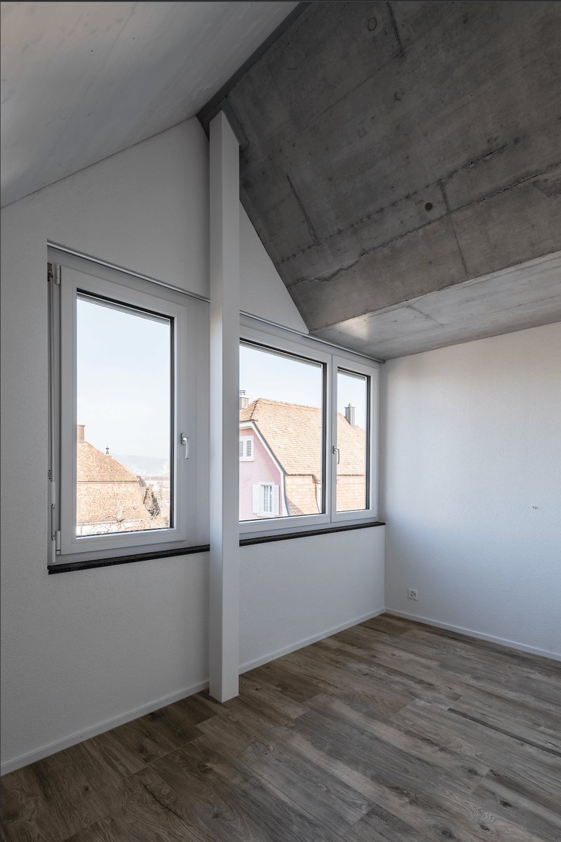 Moderne 4.5-Zimmer-Maisonette-Wohnung in Dietikon – sofort verfügbar! (3)