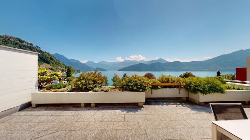 Wohnen in Weggis mit privatem Seeanstoss – attraktive Terrassenwohnung am Vierwaldstättersee (2)