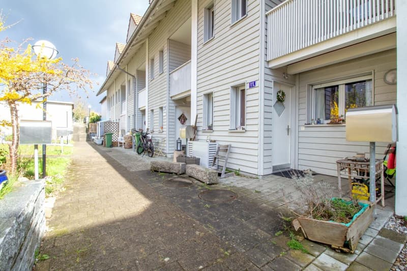 5.5-Zimmer-Reihenhaus mit grossem nützlichem Dachstock (14)