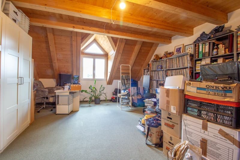 5.5-Zimmer-Reihenhaus mit grossem nützlichem Dachstock (5)