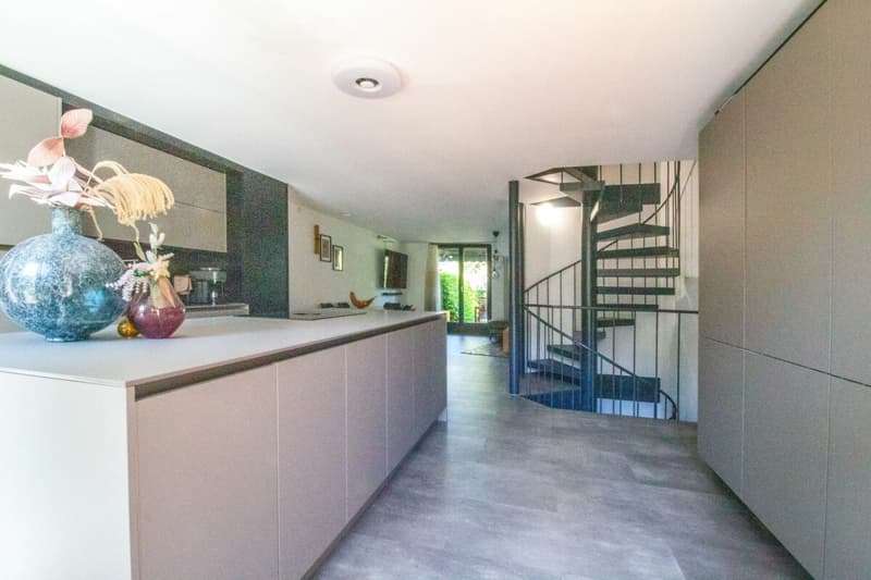 Saniertes und familienfreundliches 5.5 Zimmer Reihen Einfamilienhaus (5)