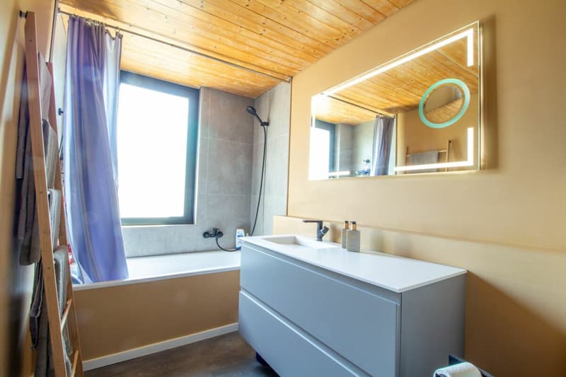 Saniertes und familienfreundliches 5.5 Zimmer Reihen Einfamilienhaus (8)