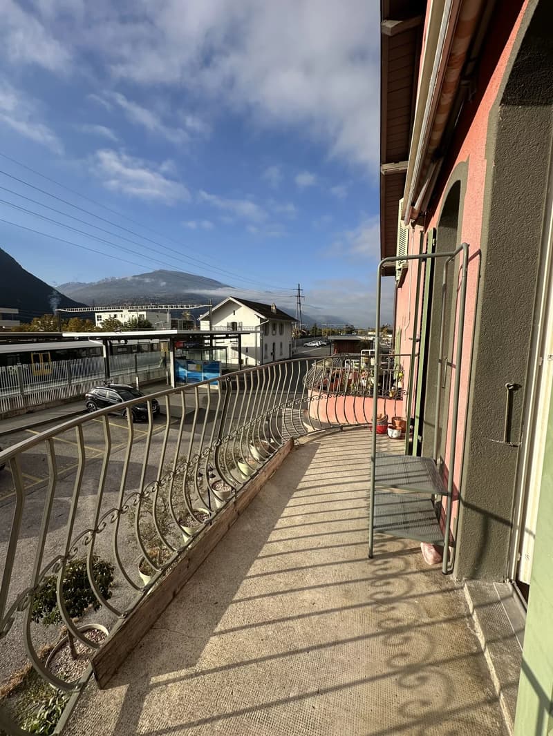 Appartement de 3,5 pces à deux pas de la gare de St-Léonard (5)