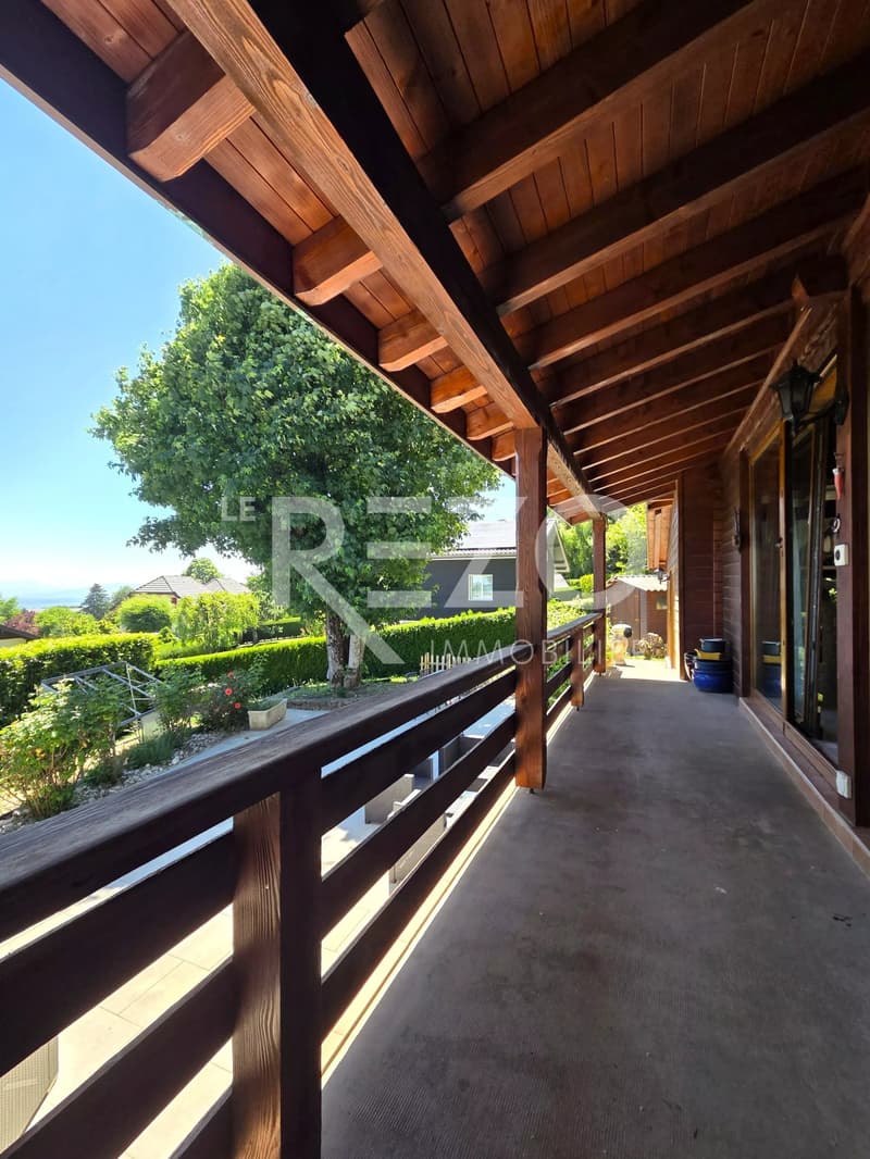 Superbe chalet de 5 pièces, tranquillité absolue et vue panoramique sur le lac (3)