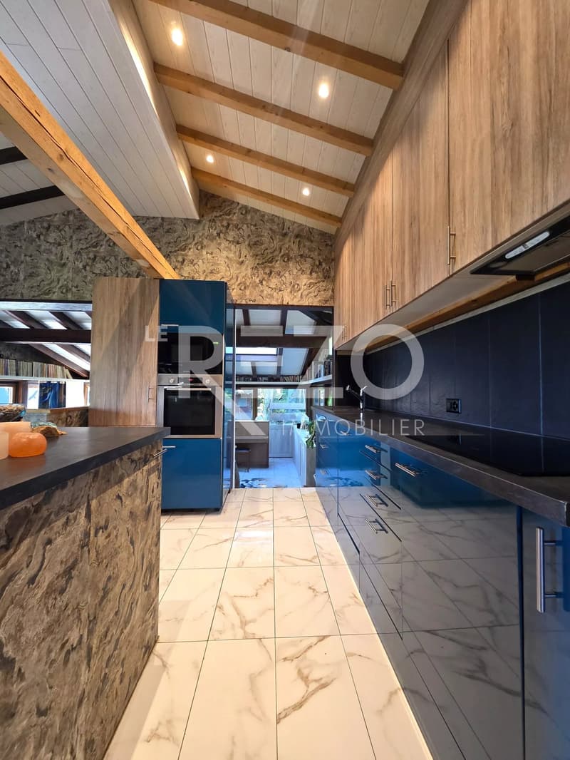 Superbe chalet de 5 pièces, tranquillité absolue et vue panoramique sur le lac (5)