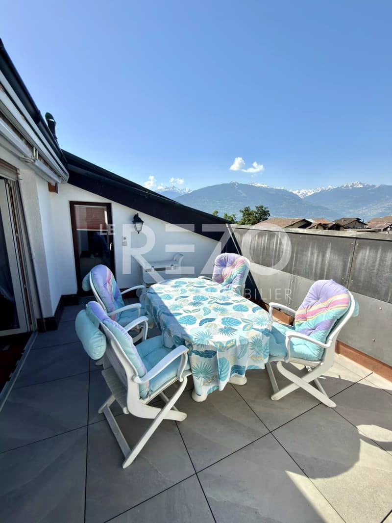 Spacieux attique de 6,5 pièces avec terrasse et vue panoramique - Savièse (9)