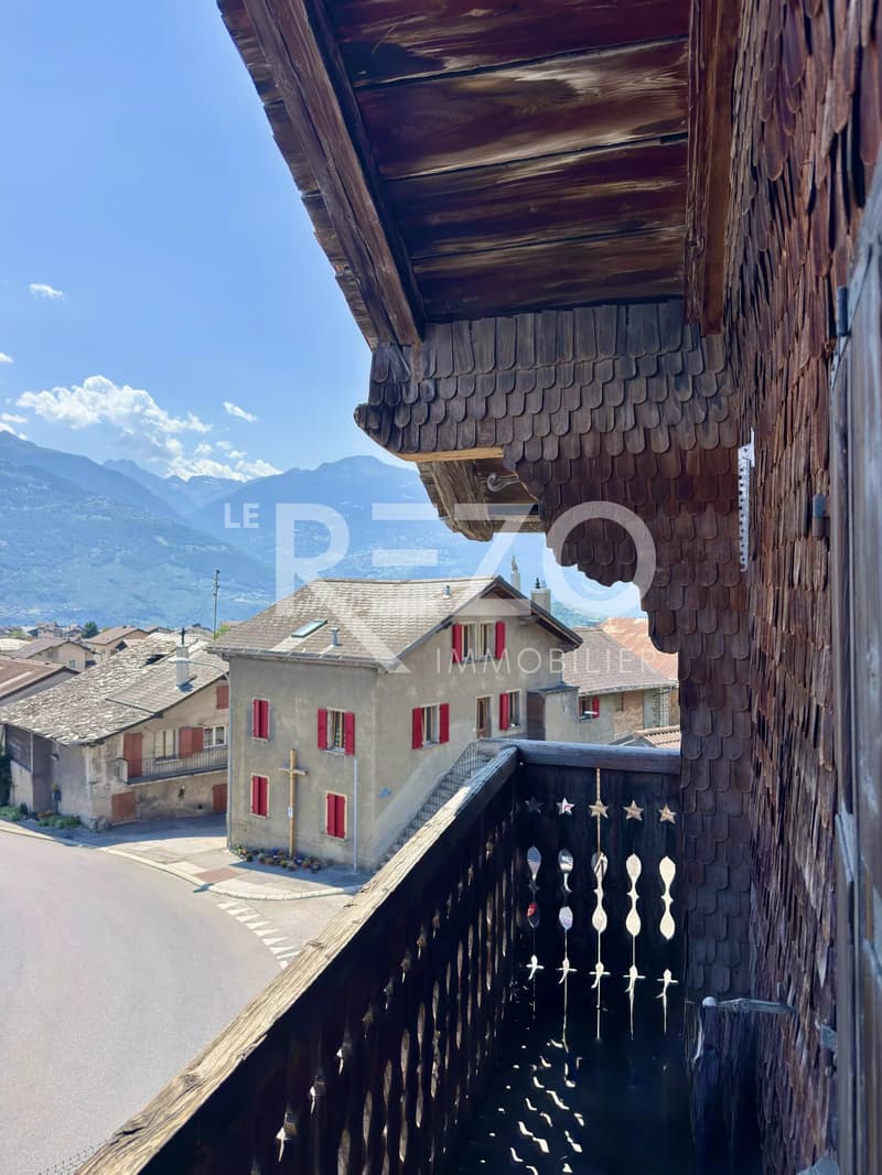 Maison mitoyenne avec terrasse et sous-sol total. Savièse, VS (1)