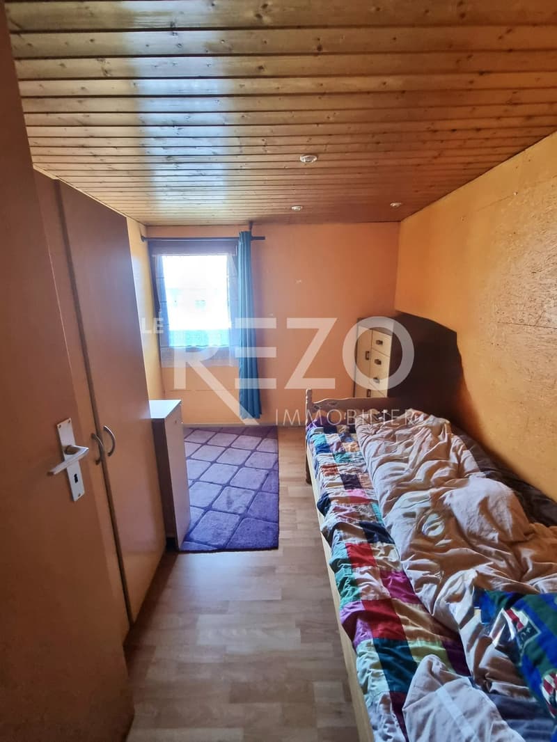 Maison mitoyenne avec terrasse et sous-sol total. Savièse, VS (12)