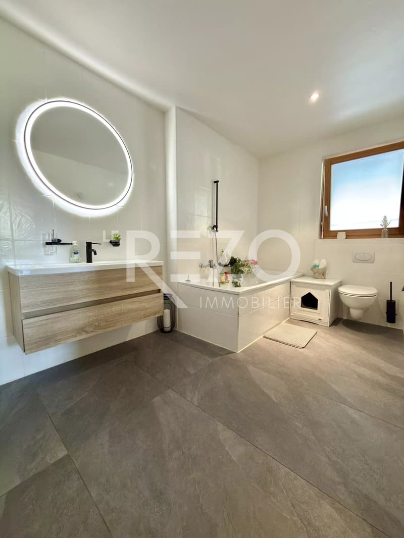 Appartement de 4,5 pièces avec grand balcon et vue panoramique. Troistorrents, VS (12)