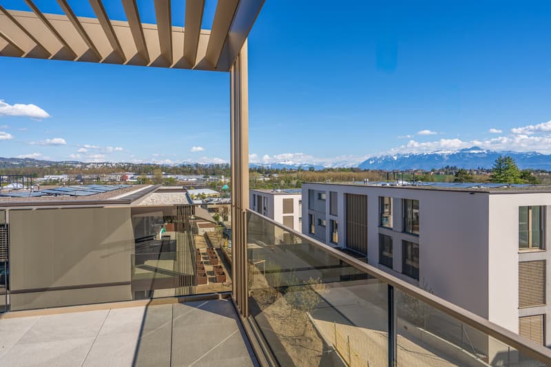 Splendide 4,5 pièces avec spacieux balcon au dernier étage (10)