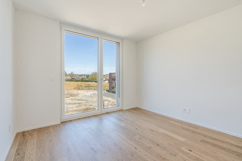 4,5 pièces neuf avec un généreux balcon (5)