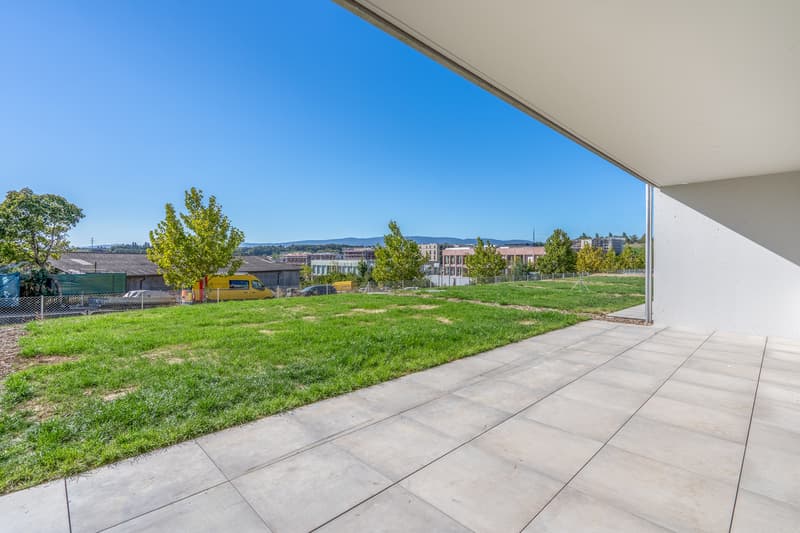 Superbe appartement de 2,5 pièces avec jardin privatif (8)