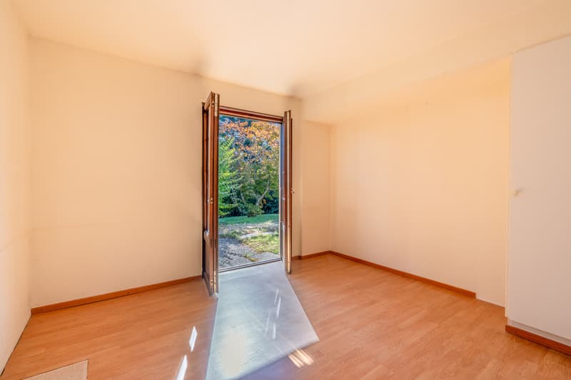 Charmante maison aux portes de Lausanne, en bordure de zone agricole (8)