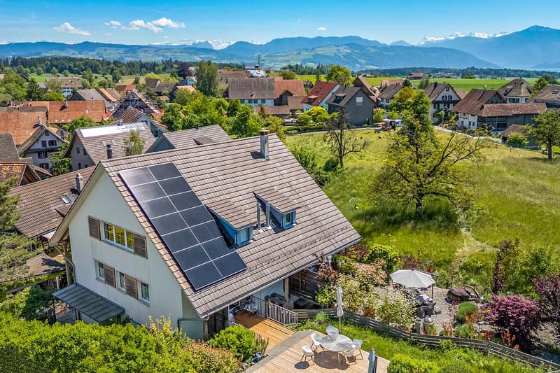 Wohntraum mit Garten und Alpenpanorama (2)