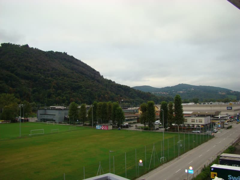 Chiasso ampio e luminoso Attico di 4,5 locali, con vista aperta (6)