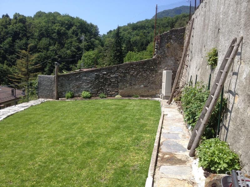 Elegante abitazione a 5 minuti da Lugano (10)