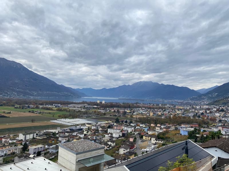 Splendido appartamento di 4.5 locali a Gordola con vista panoramica (1)