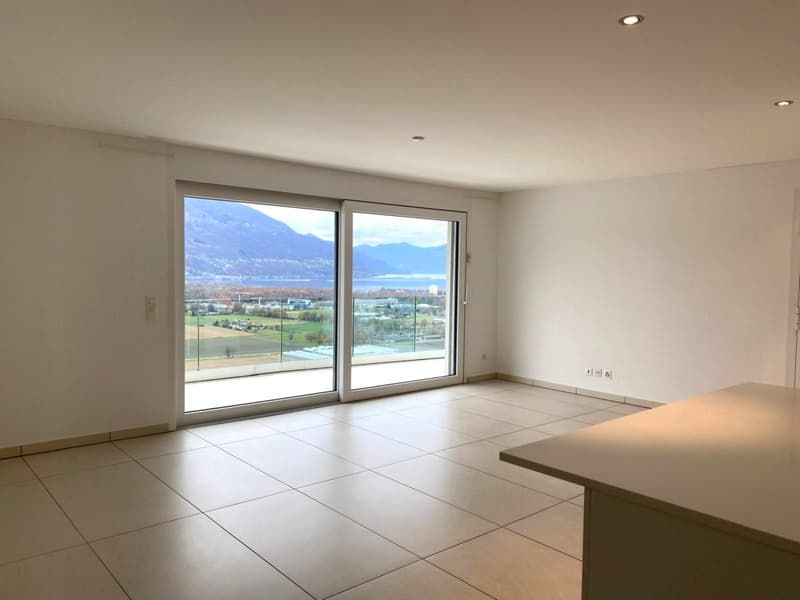 Splendido appartamento di 4.5 locali a Gordola con vista panoramica (4)