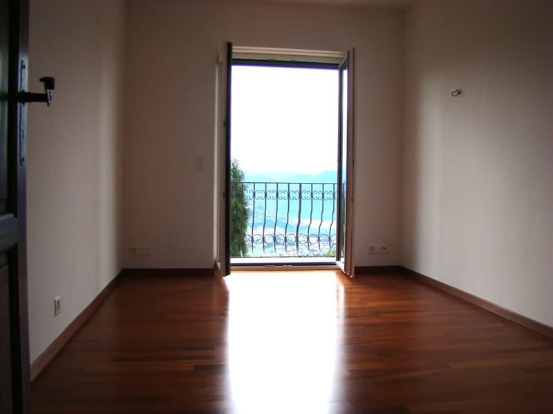 Casa Bijoux con vista aperta su lago e montagne (5)