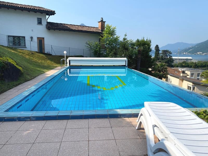 Stunning 4.5-Room Attic Apartment with Lake Views in Bissone (19)