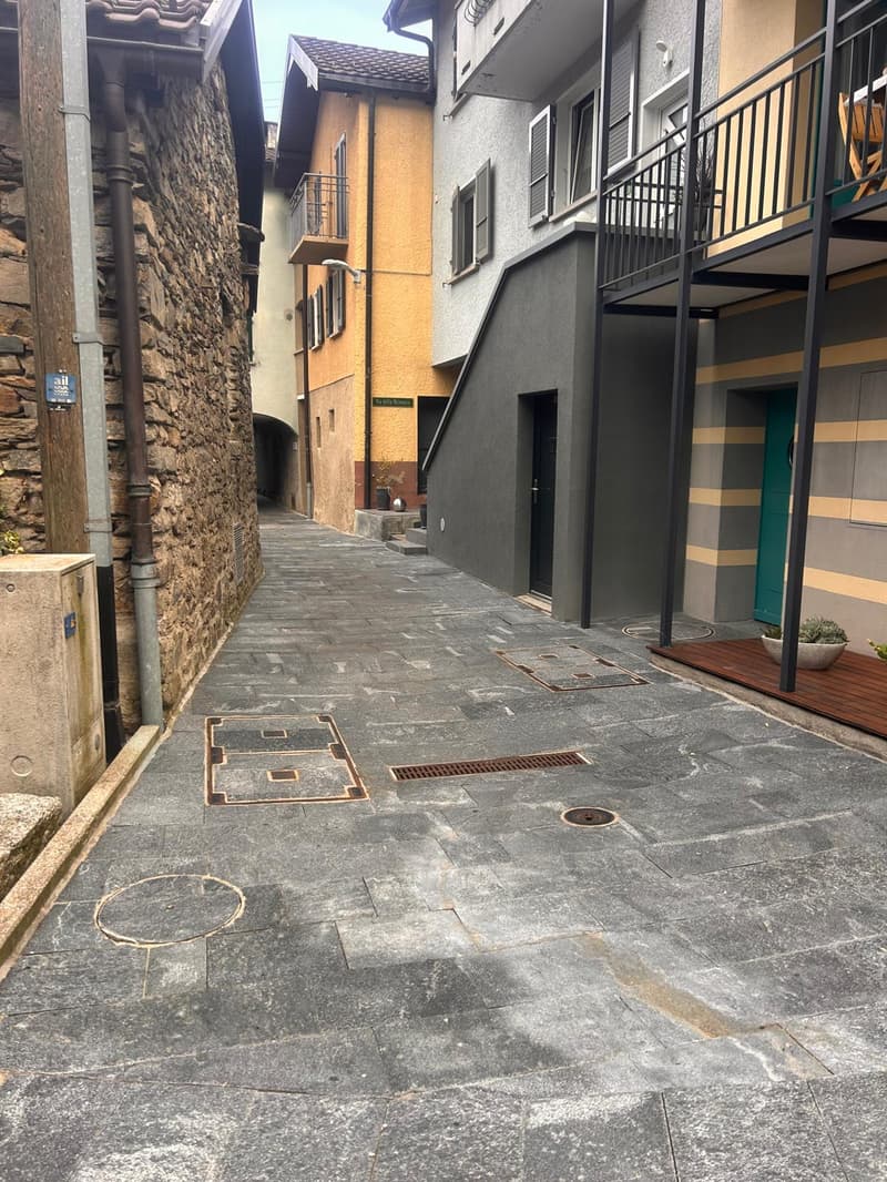 Casa indipendente nel nucleo di Medeglia (26)