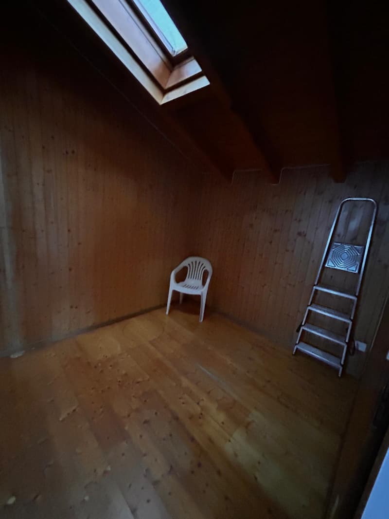 Casa indipendente nel nucleo di Medeglia (18)
