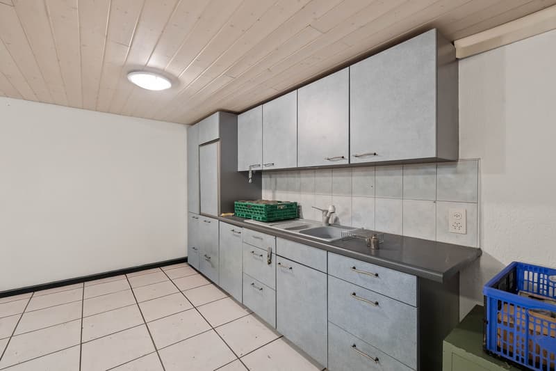 Maison de 7 familles avec rendement solide à vendre à Boningen (12)