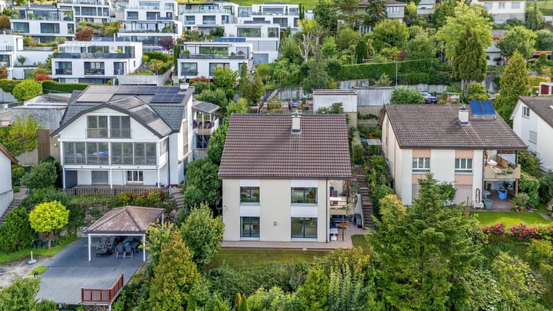 5-Zimmer-Einfamilienhaus mit Weitsicht und Garten in Füllinsdorf (3)