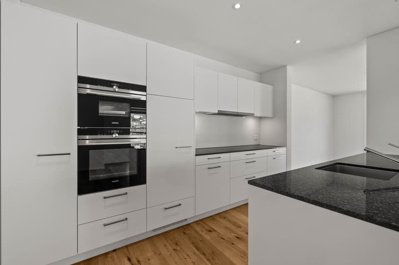 Helle 4.5-Zi.-Wohnung mit grossem Balkon in Läufelfingen (4)