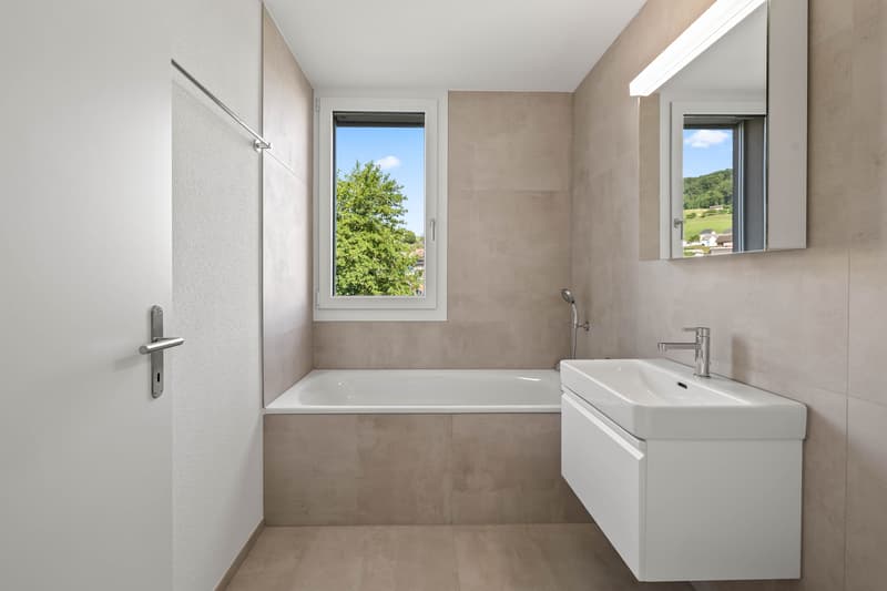 Helle 4.5-Zi.-Wohnung mit grossem Balkon in Läufelfingen (11)