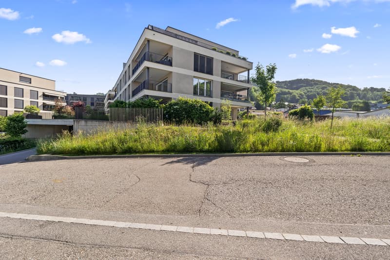 Helle 4.5-Zi.-Wohnung mit grossem Balkon in Läufelfingen (2)