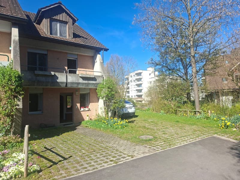 Familienparadies in Toplage - mit Umbaupotenzial (2)