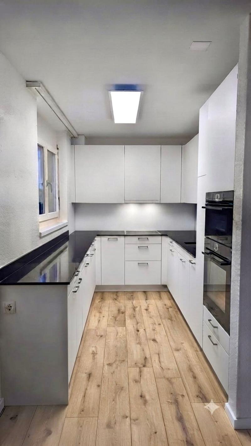 Exklusiv totalsanierte Wohnung mit hochwertiger Ausstattung (2)