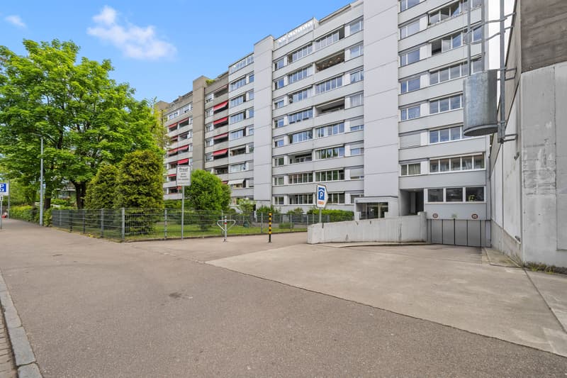 Modern, zentral und 2 Einstellhallenplätze inklusive (7)